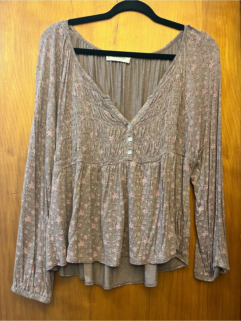 Lucky Brand Taupe Purple Floral Smocked V-Neck Blouse